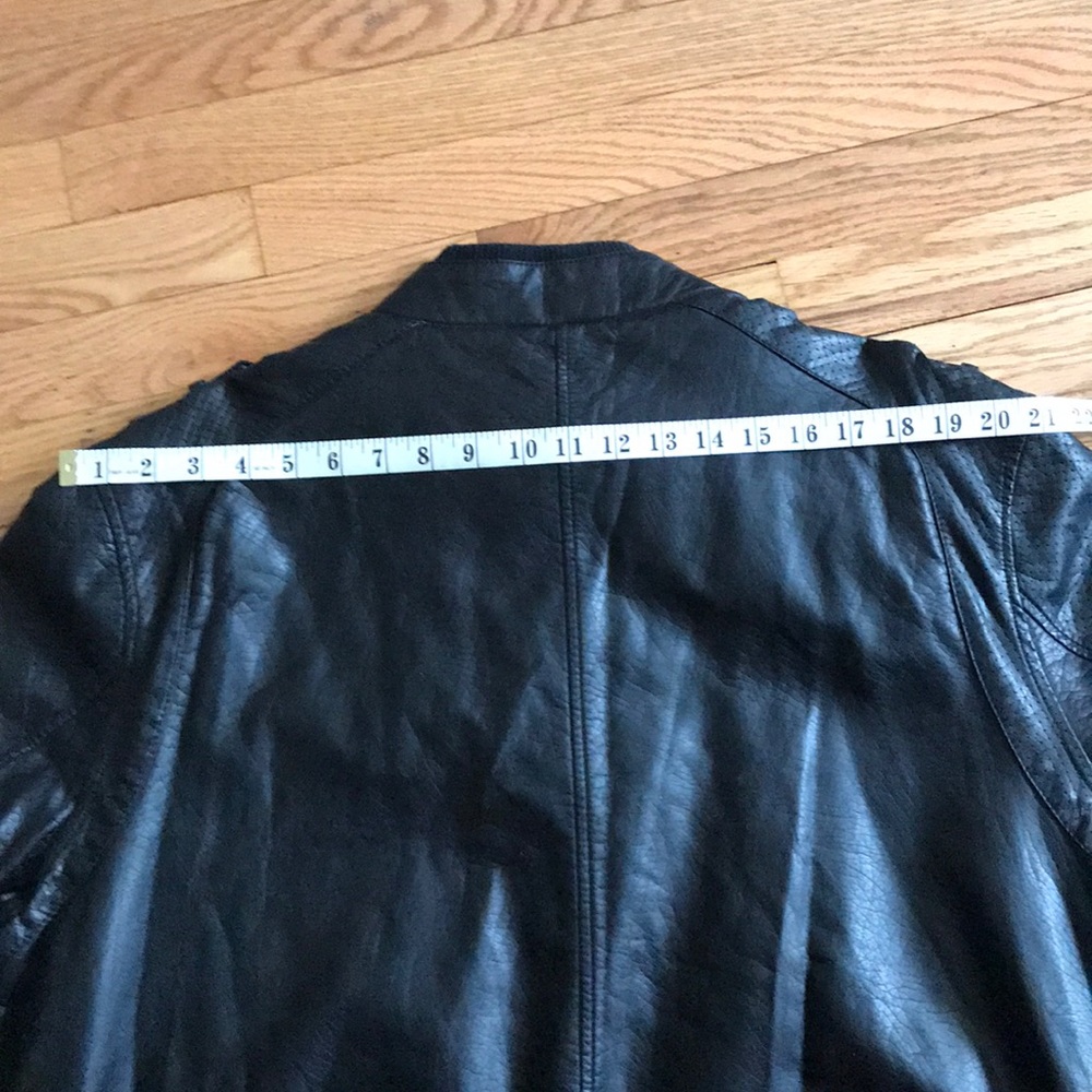 GUESS Jacket - Picture 12 of 13